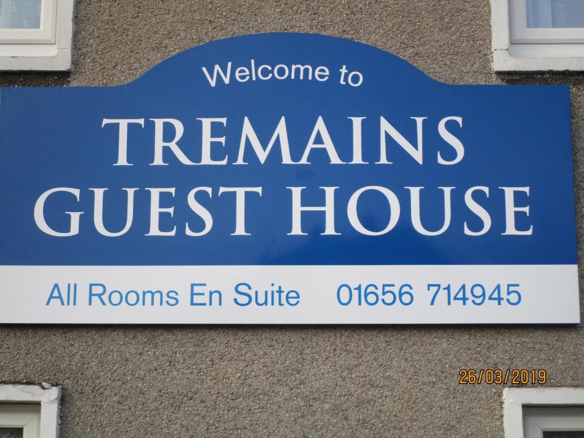 Tremains Guest House Bridgend  Buitenkant foto